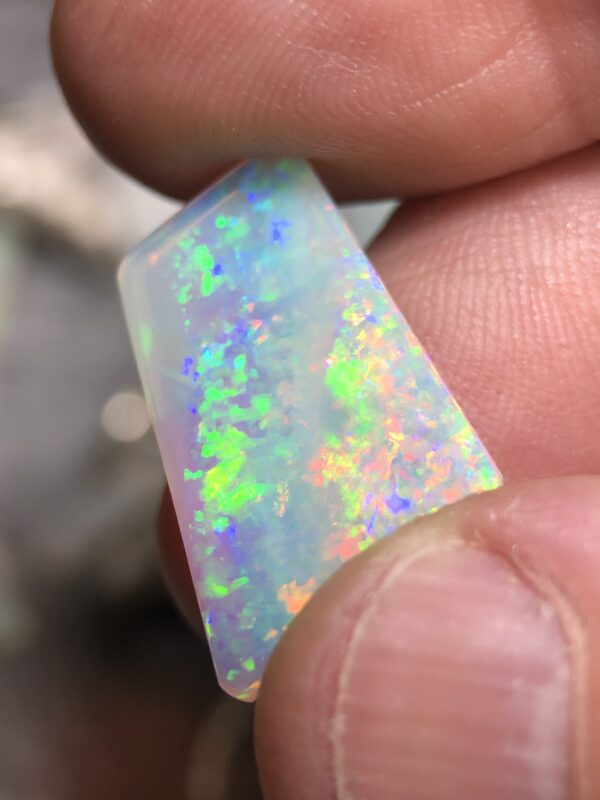 Solid cut opal - Image 2